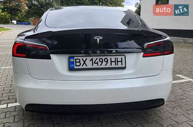 Ліфтбек Tesla Model S 2017 в 