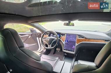 Ліфтбек Tesla Model S 2017 в 