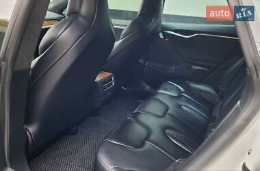 Ліфтбек Tesla Model S 2017 в 