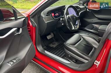 Ліфтбек Tesla Model S 2014 в 