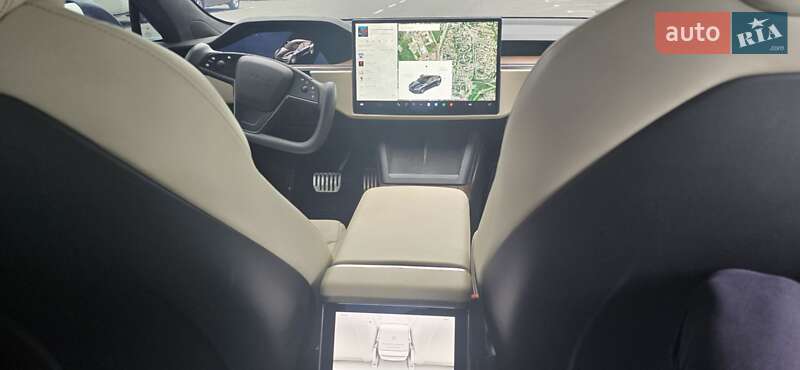 Лифтбек Tesla Model S 2021 в Днепре