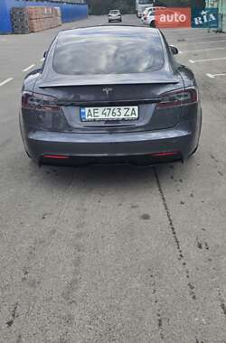 Лифтбек Tesla Model S 2021 в 