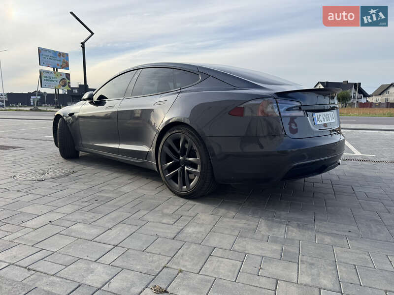 Лифтбек Tesla Model S 2021 в Луцке