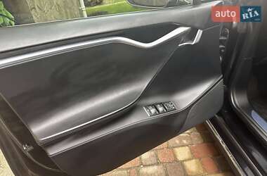 Ліфтбек Tesla Model S 2015 в 