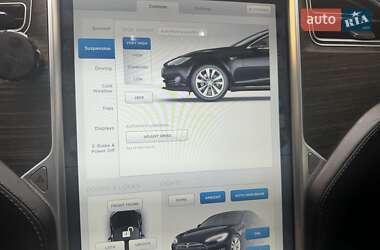 Ліфтбек Tesla Model S 2015 в 