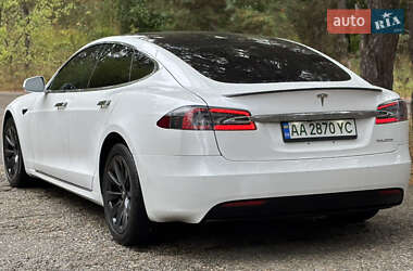 Ліфтбек Tesla Model S 2019 в 