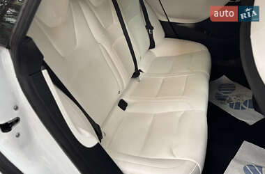 Ліфтбек Tesla Model S 2019 в 
