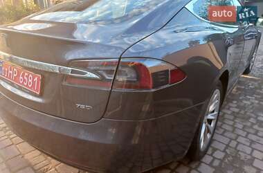 Ліфтбек Tesla Model S 2018 в 