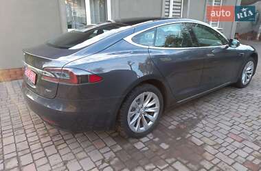 Ліфтбек Tesla Model S 2018 в 