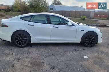 Ліфтбек Tesla Model S 2021 в 