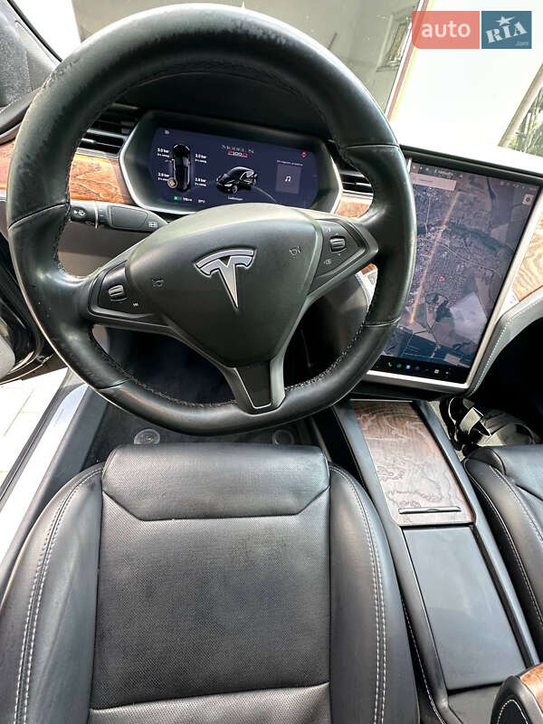 Лифтбек Tesla Model S 2018 в Виннице фото 6 Лифтбек Tesla Model S 2018 в Виннице