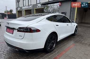 Ліфтбек Tesla Model S 2016 в 