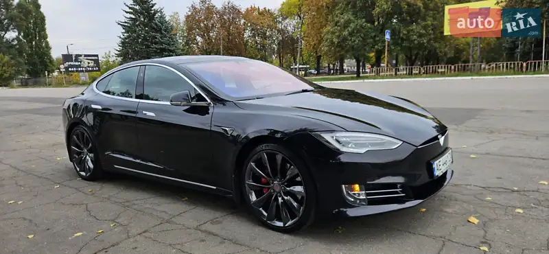 Tesla Model S