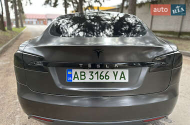 Ліфтбек Tesla Model S 2014 в 