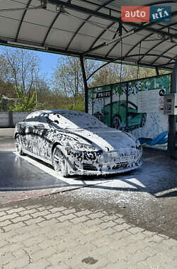 Ліфтбек Tesla Model S 2015 в 