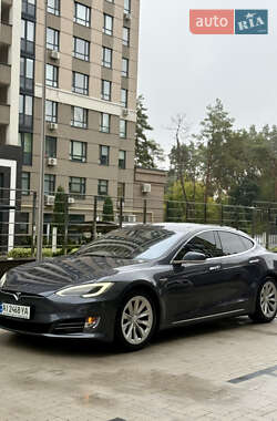 Лифтбек Tesla Model S 2016 в 