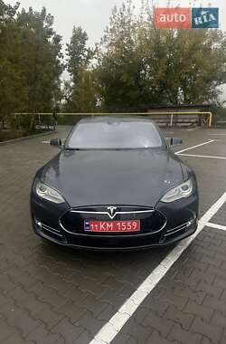 Ліфтбек Tesla Model S 2016 в 