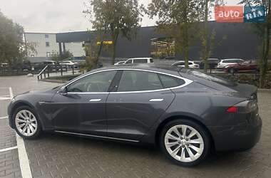 Ліфтбек Tesla Model S 2016 в 