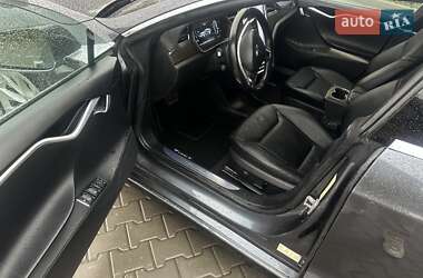 Ліфтбек Tesla Model S 2016 в 