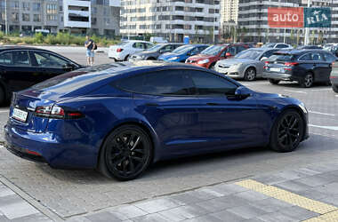 Лифтбек Tesla Model S 2022 в 