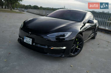 Лифтбек Tesla Model S 2022 в 