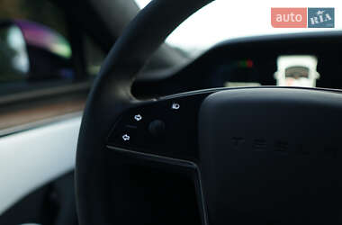 Лифтбек Tesla Model S 2022 в 