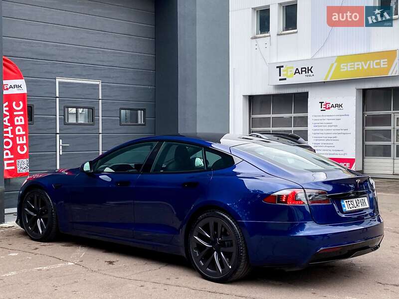 Лифтбек Tesla Model S 2021 в Киеве фото 8 Лифтбек Tesla Model S 2021 в Киеве