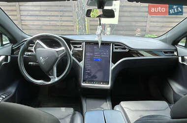 Лифтбек Tesla Model S 2018 в 