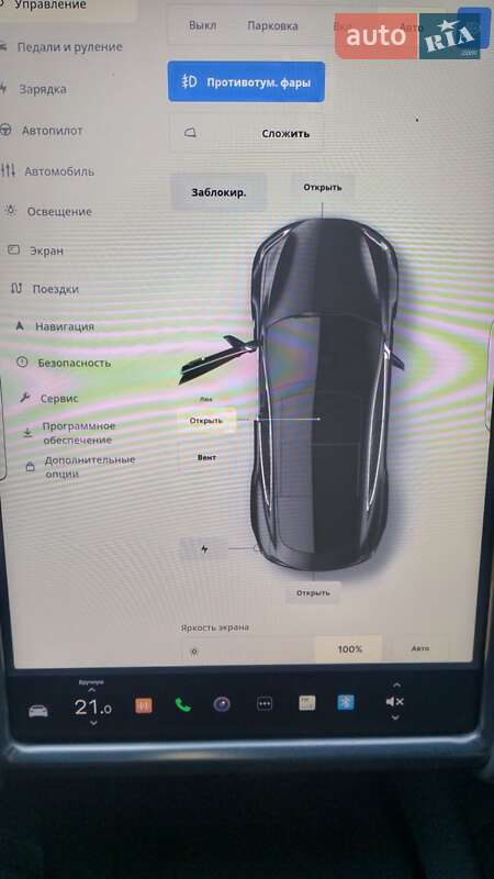 Ліфтбек Tesla Model S 2016 в Львові