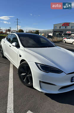 Лифтбек Tesla Model S 2022 в Киеве