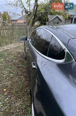 Ліфтбек Tesla Model S 2015 в Сторожинці