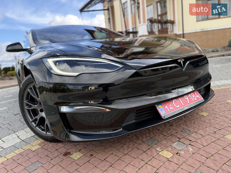 Ліфтбек Tesla Model S 2024 в Дрогобичі