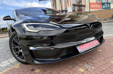 Лифтбек Tesla Model S 2024 в 