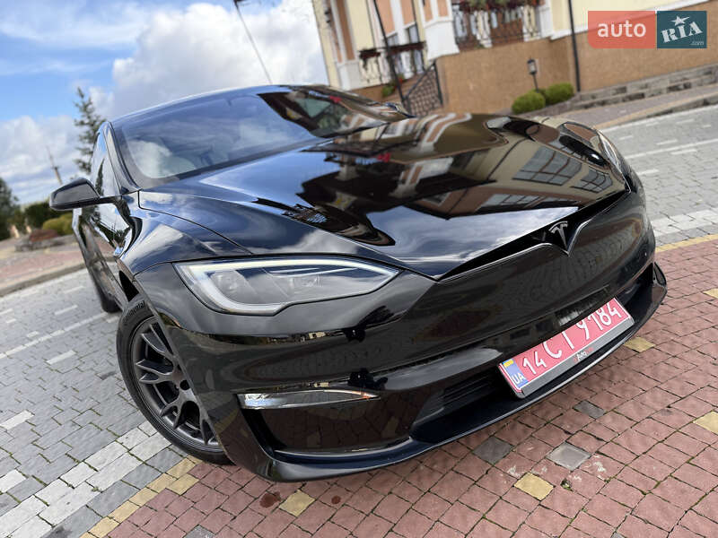 Ліфтбек Tesla Model S 2024 в Дрогобичі
