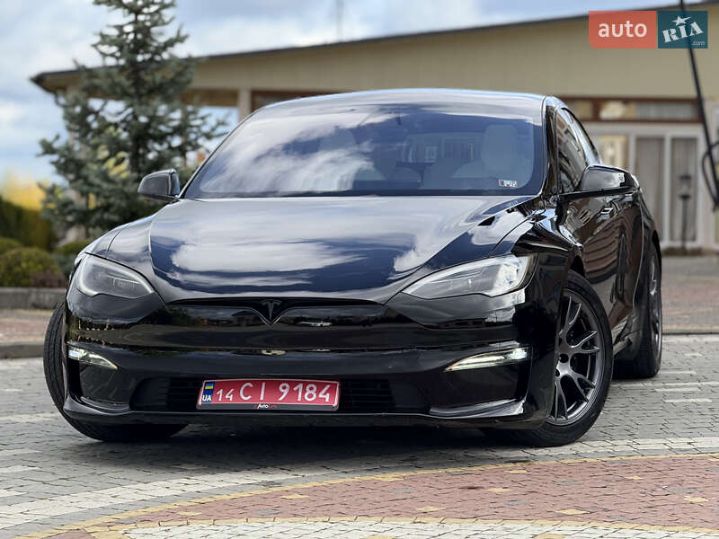 Ліфтбек Tesla Model S 2024 в Дрогобичі