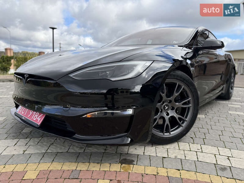 Ліфтбек Tesla Model S 2024 в Дрогобичі