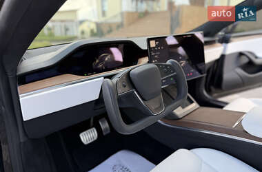 Лифтбек Tesla Model S 2024 в 