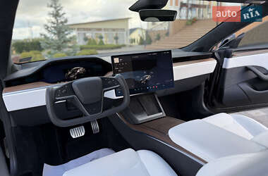 Лифтбек Tesla Model S 2024 в 