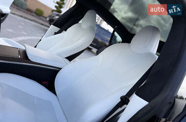 Лифтбек Tesla Model S 2024 в 