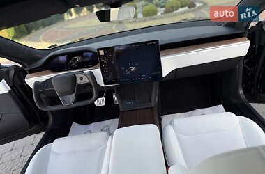 Лифтбек Tesla Model S 2024 в 