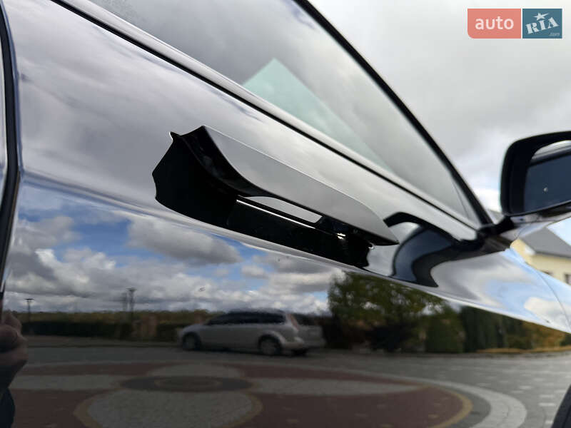 Ліфтбек Tesla Model S 2024 в Дрогобичі