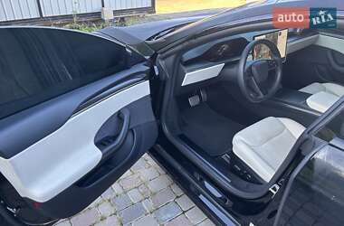 Лифтбек Tesla Model S 2021 в 