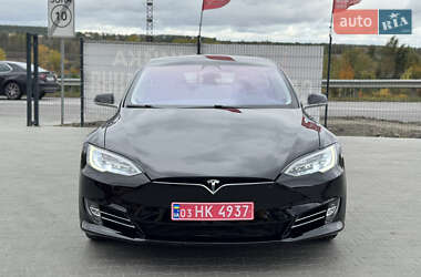 Лифтбек Tesla Model S 2017 в 
