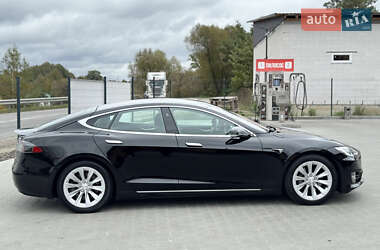 Лифтбек Tesla Model S 2017 в 