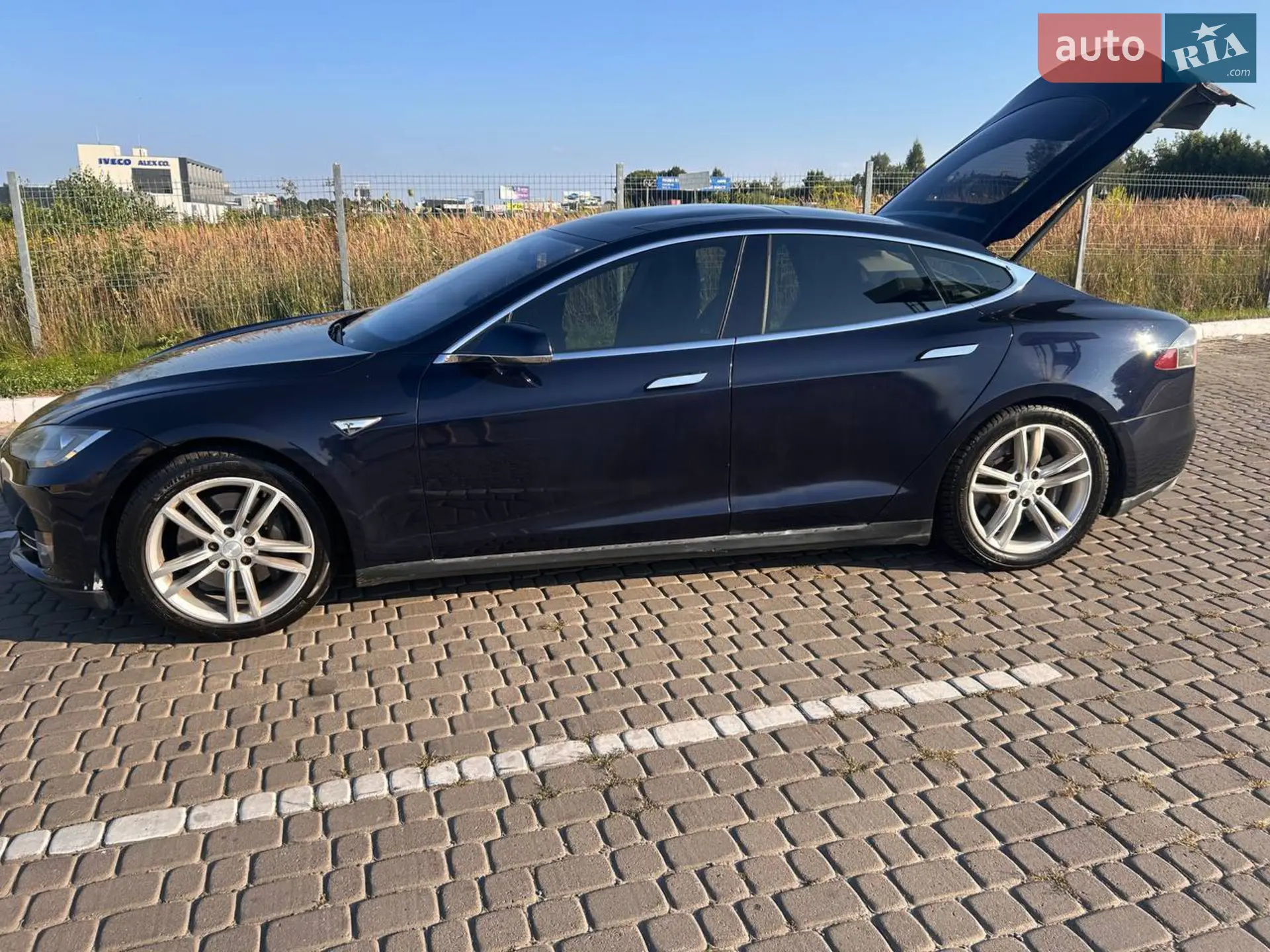 2013 Tesla Model S - мініатюра 8