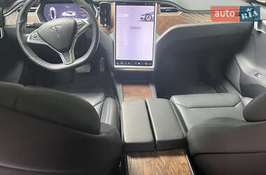 Лифтбек Tesla Model S 2018 в 