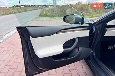 Лифтбек Tesla Model S 2022 в 