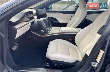 Лифтбек Tesla Model S 2022 в 