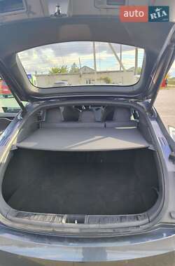Лифтбек Tesla Model S 2018 в Кобеляках фото 36 Лифтбек Tesla Model S 2018 в Кобеляках