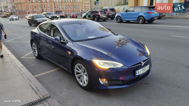 Tesla Model S 2016 Tesla Model S 2016